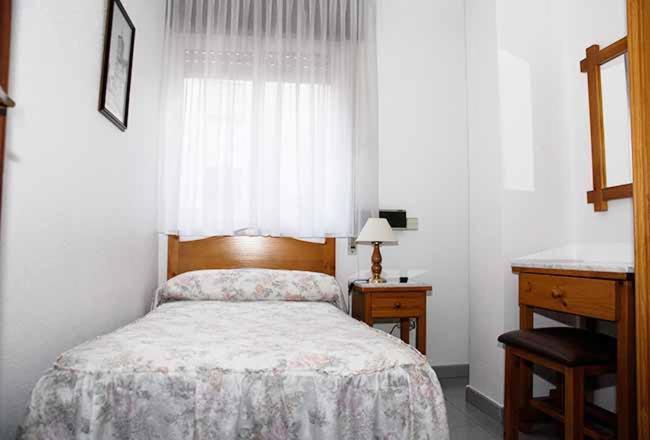Hostal 3 De Noviembre Hotel Palencia Exterior photo
